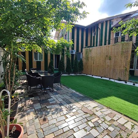 Iris Boutique Therme & Bucharest Otopeni Airport Exterior photo