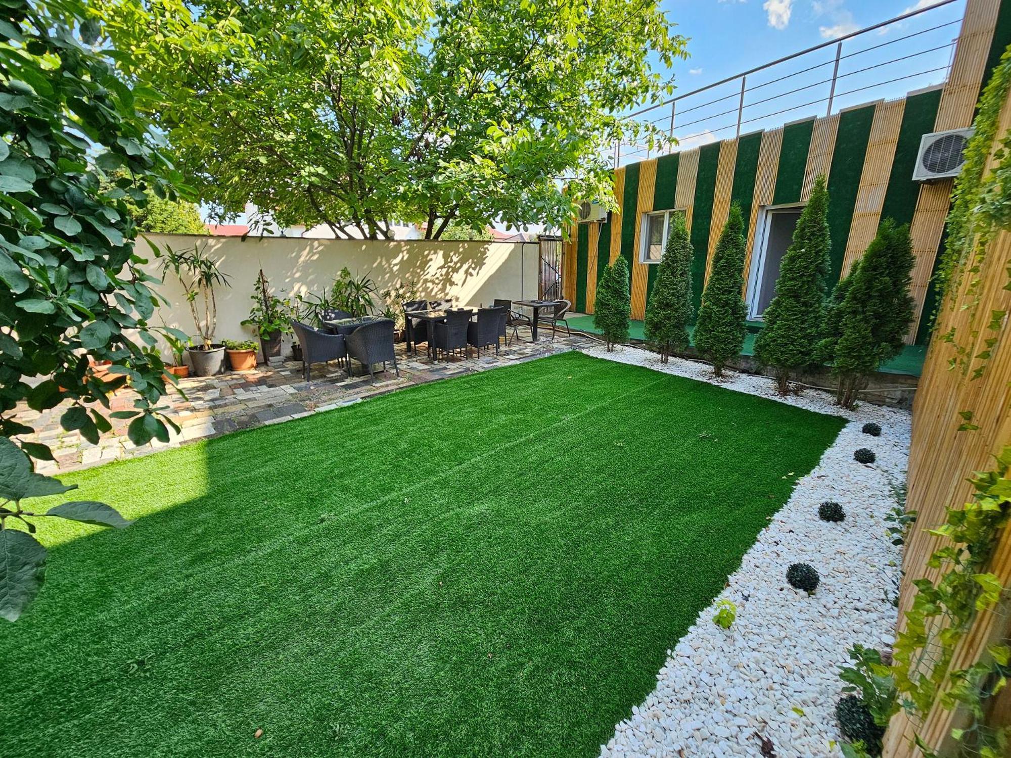 Iris Boutique Therme & Bucharest Otopeni Airport Exterior photo